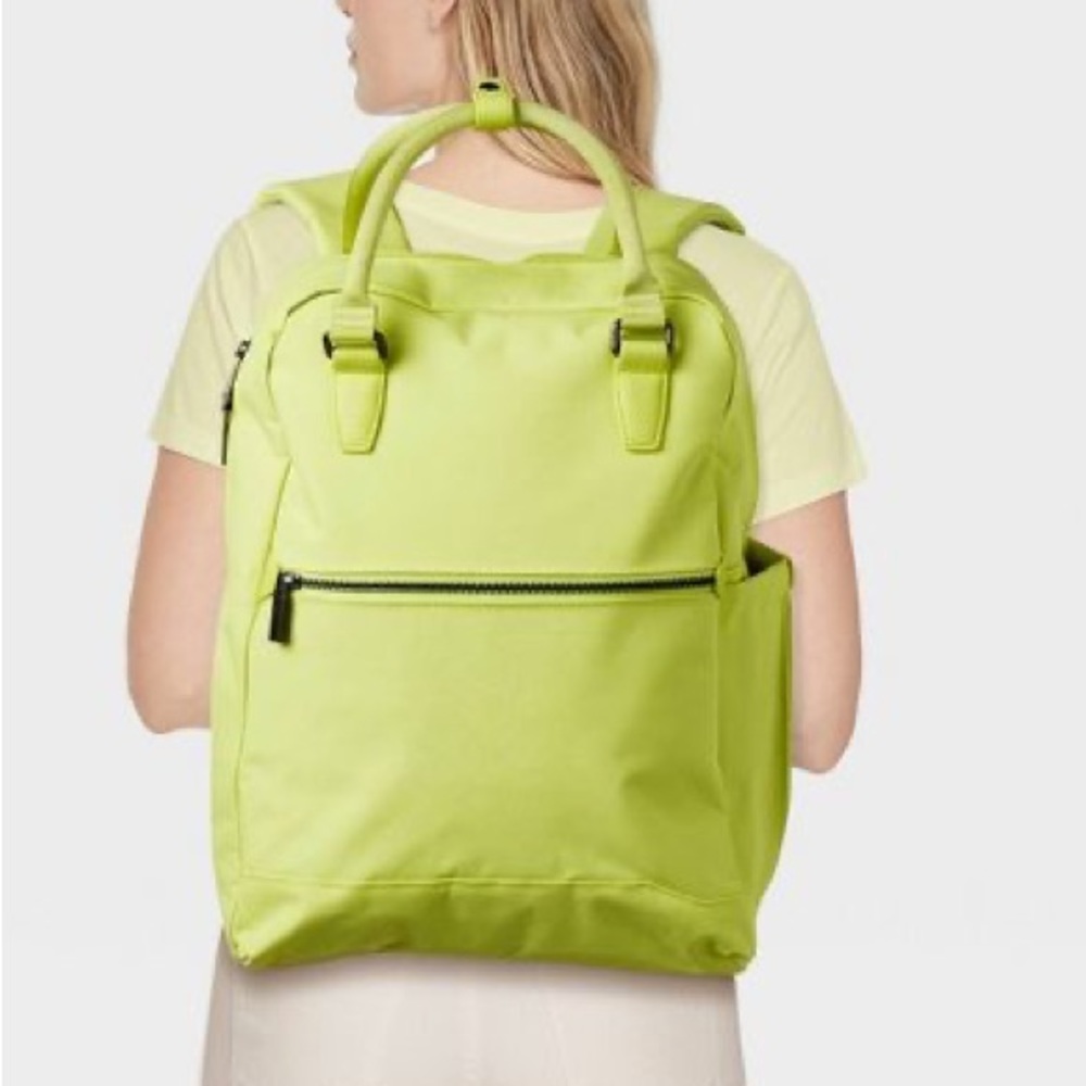 NEW Signature Compact Commuter Backpack - Open Story™ • InStyle’s Award Winner